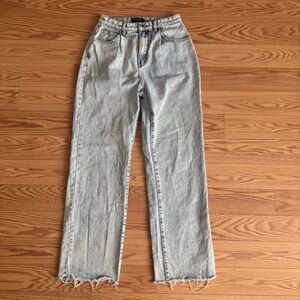Pretty Little Thing jeans, size 4, MOM in light wash, frayed bottoms, like-new